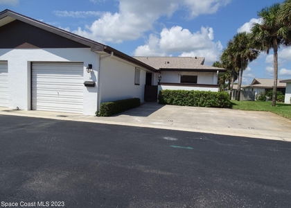 255 Paradise Boulevard - Photo 1