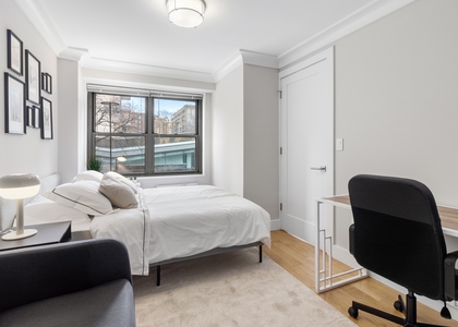 50 West 93rd Street, New York, - Photo 1