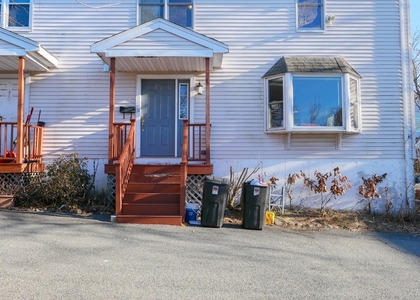 31 Westford St - Photo 1