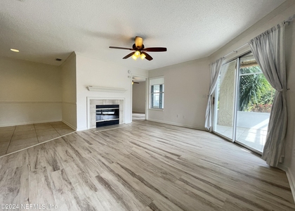 300 Sandiron Circle - Photo 1