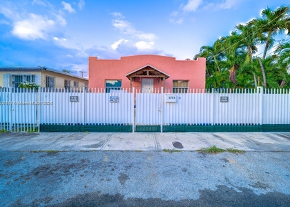 1773 Nw 19th St - Photo 1