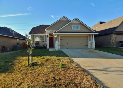 2824 Silver Oak Drive - Photo 1