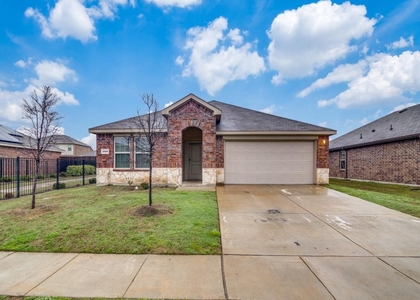 1008 Silver Maple Lane - Photo 1