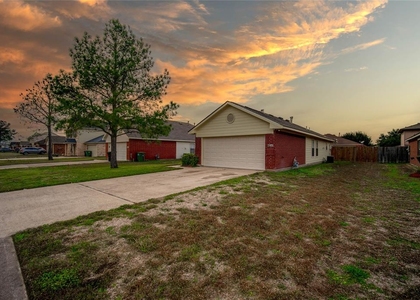 16518 Lazy Ridge Road - Photo 1