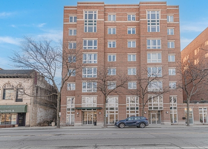 811 Chicago Avenue - Photo 1