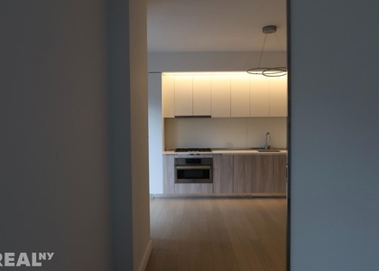 572 Eleventh Avenue - Photo 1