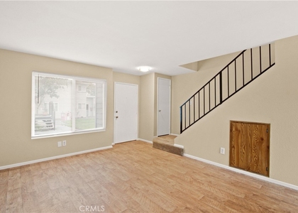 740 N Euclid Street - Photo 1