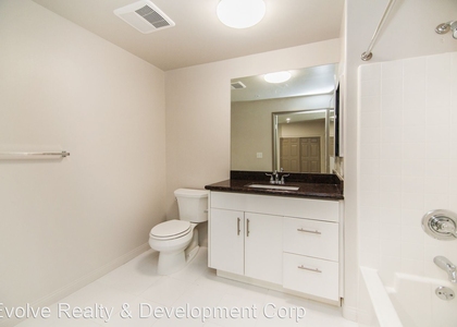 5100 Woodman Ave - Photo 1