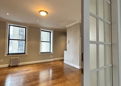 3 BR apartment, East Harlem - Photo 1