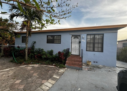 1060 Nw 116th St - Photo 1