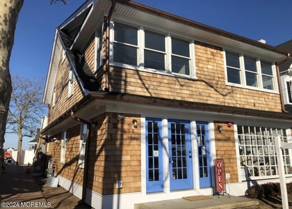 64 Bridge Avenue - Photo 1