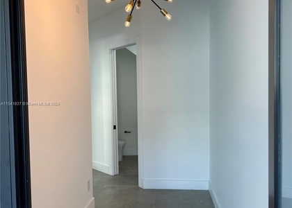 4641 Sw 32nd Ave - Photo 1