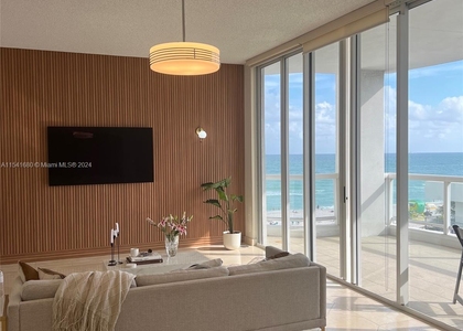 4201 Collins Ave - Photo 1