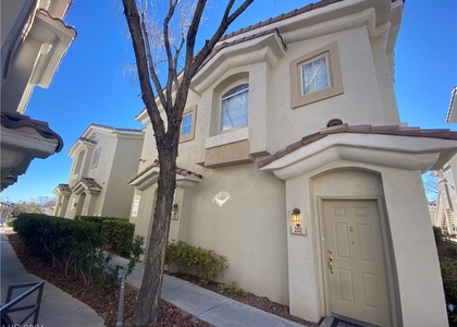 10011 Crimson Palisades Place - Photo 1