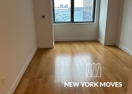 West 57th Street | Hell's Kitc - Photo 1