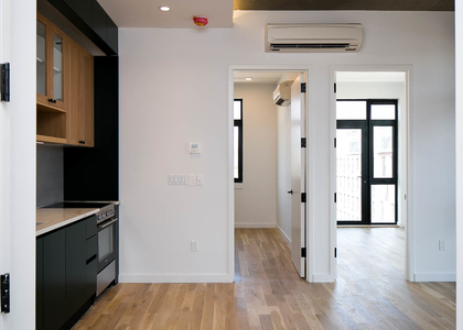 44 Kent Avenue - Photo 1