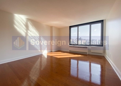 3333 Broadway - Photo 1