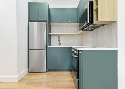 1027 Putnam Avenue - Photo 1