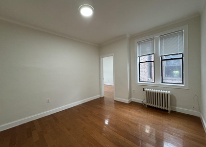 6404 Park Ave - Photo 1