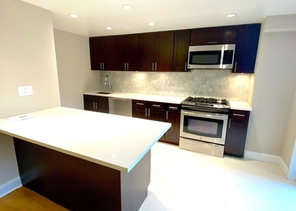 Duane St - Photo 1