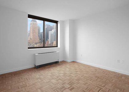 W 50 - Photo 1