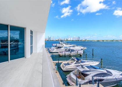 17301 Biscayne Blvd - Photo 1