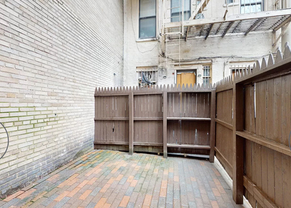 439 West 50th Street - Photo 1