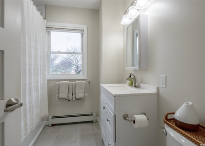 32 Linden Avenue - Photo 1