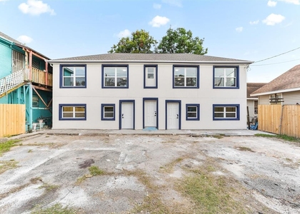 5420 Canal Street - Photo 1