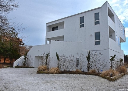 561 Dune Road - Photo 1