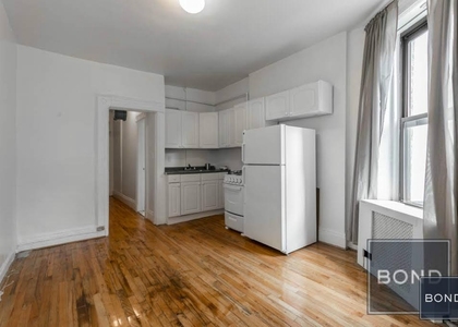 158 West 15th Street - Photo 1