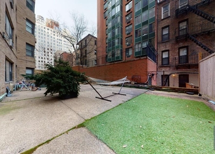 East 69th Street - Photo 1