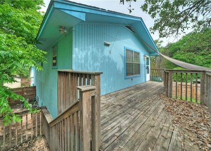 2105  Rabb Rd - Photo 1