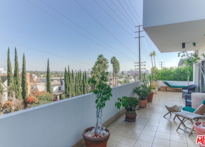 1155 N La Cienega Blvd - Photo 1