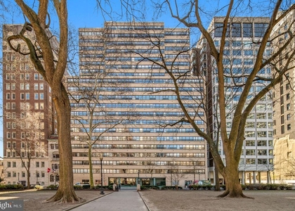 1810 Rittenhouse Sq - Photo 1