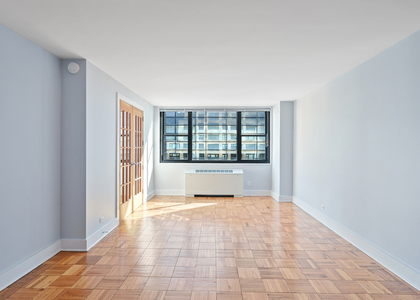 330 West 58th Street - Photo 1