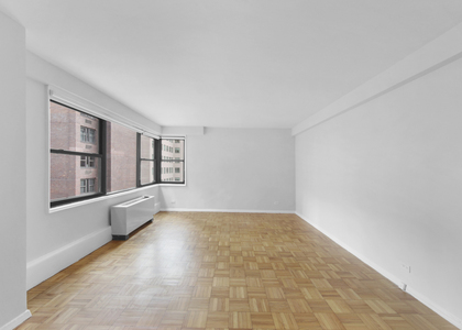  East 33rd Street - Photo 1