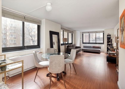 347 W 57th St - Photo 1