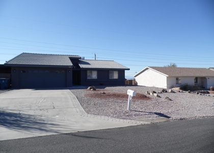 621 Pueblo Dr - Photo 1