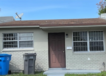 5441 Sw 38th Ct - Photo 1