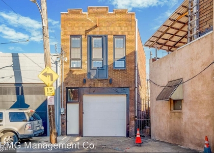 617 Tree Street - Photo 1