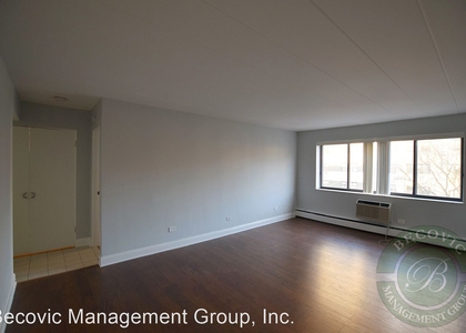 6012 N. Kenmore - Photo 1