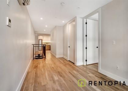 596 Metropolitan Avenue - Photo 1