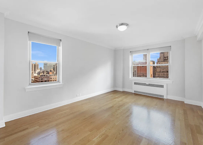 Park Ave  - Photo 1