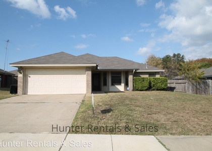 4705 Fawn Dr - Photo 1