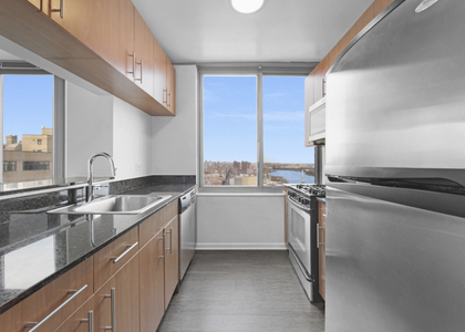   East 92nd Street - Photo 1