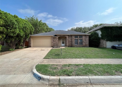 3100 Clovermeadow Drive - Photo 1