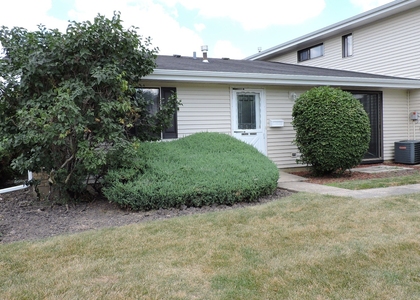 1327 Forestdale Court - Photo 1