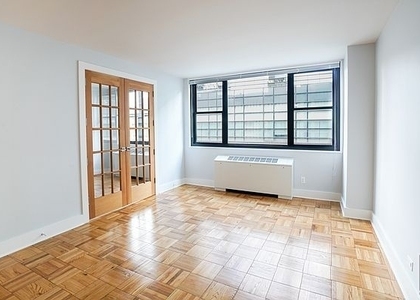 West 58th Street - Photo 1