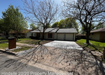 203 Lampwick Circle - Photo 1